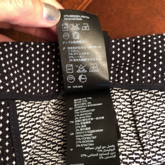 H and M black and white shorts - Picture 12 of 16